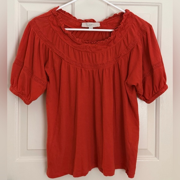 LOFT Tops - LOFT Red/Orange Lace Trim top Size Small